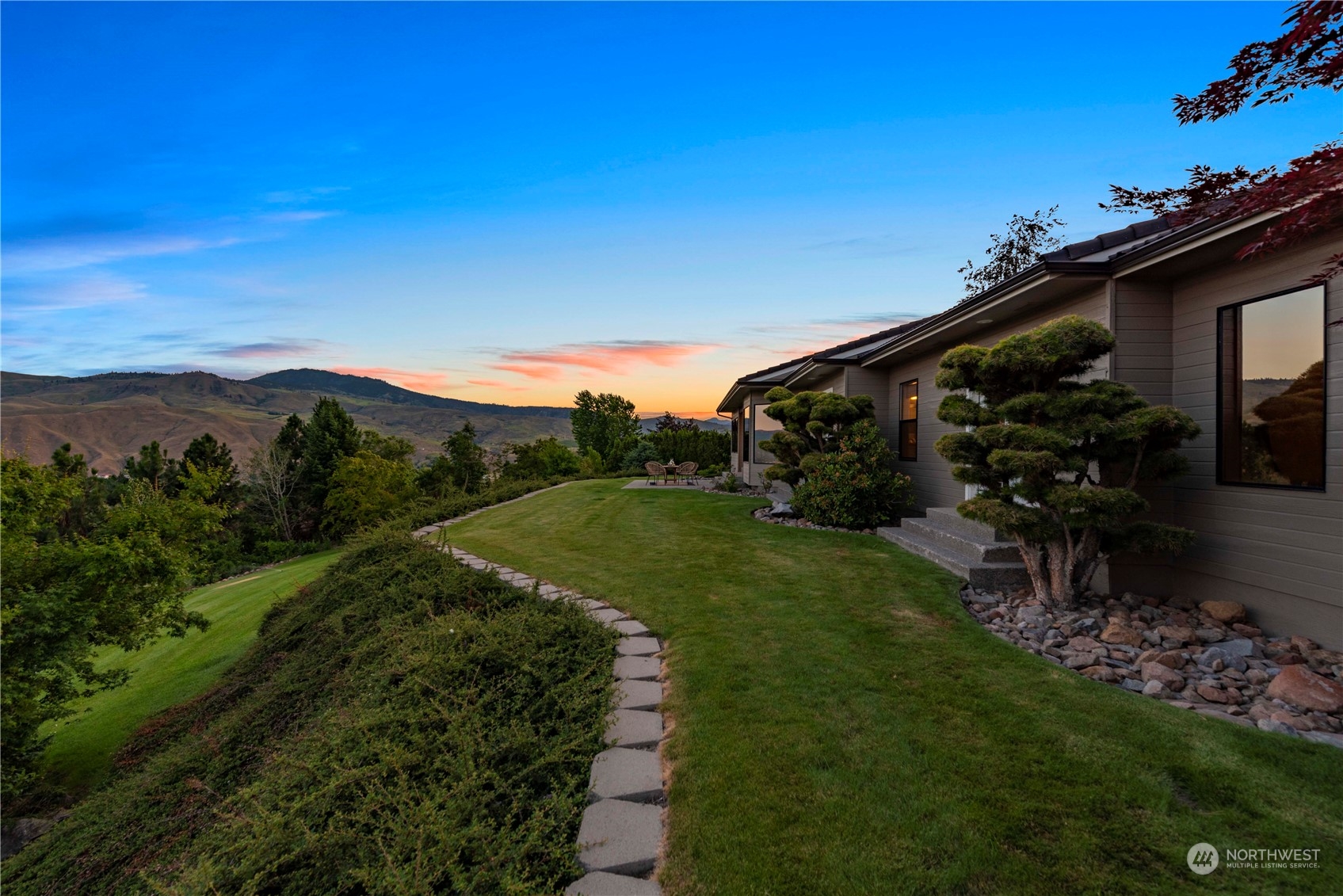 1113 Rue Jolie Wenatchee, WA 98801 - Photo 30 of 39 Gallery Image 30