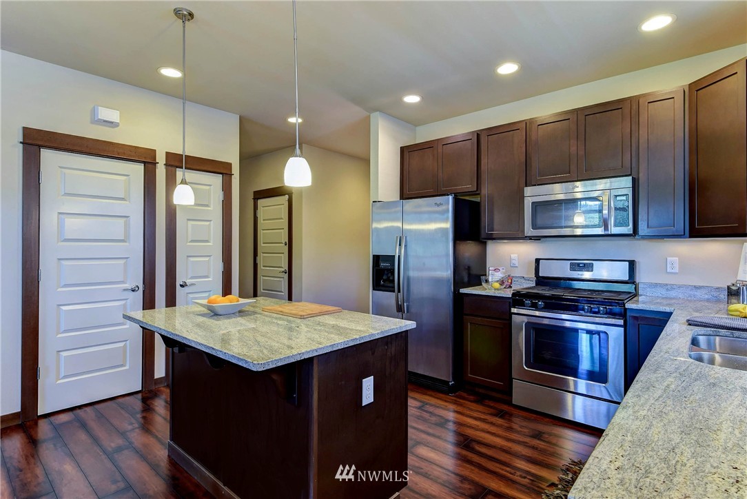 23027 19th Place West Bothell, WA 98021 - Photo 12 of 25