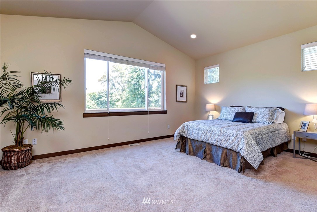 23027 19th Place West Bothell, WA 98021 - Photo 14 of 25