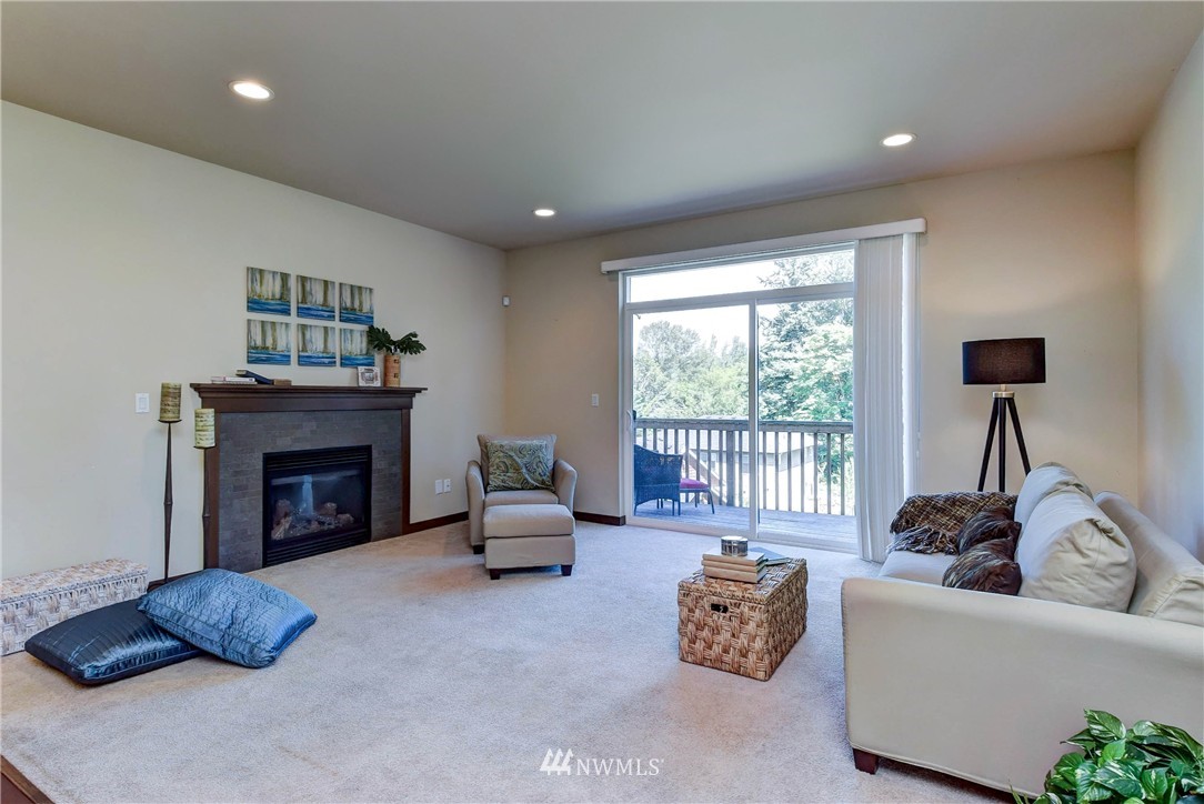 23027 19th Place West Bothell, WA 98021 - Photo 9 of 25