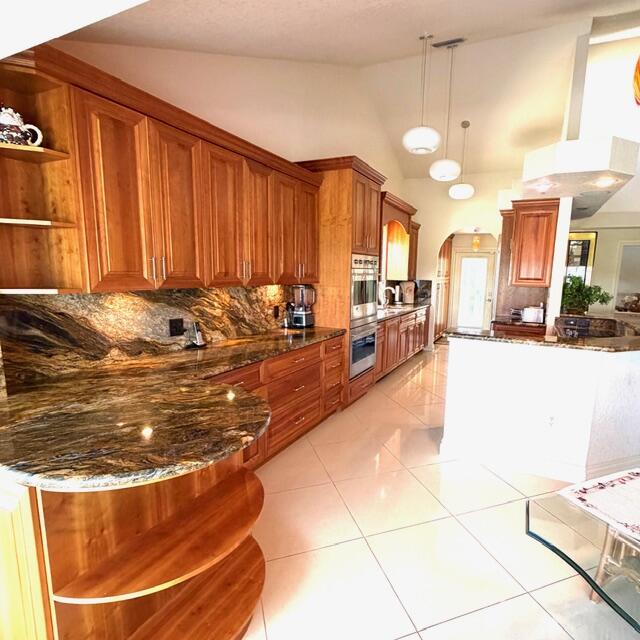 150 Beach Summit Court Jupiter, FL 33477 - Photo 10 of 31 Extended Kitchen