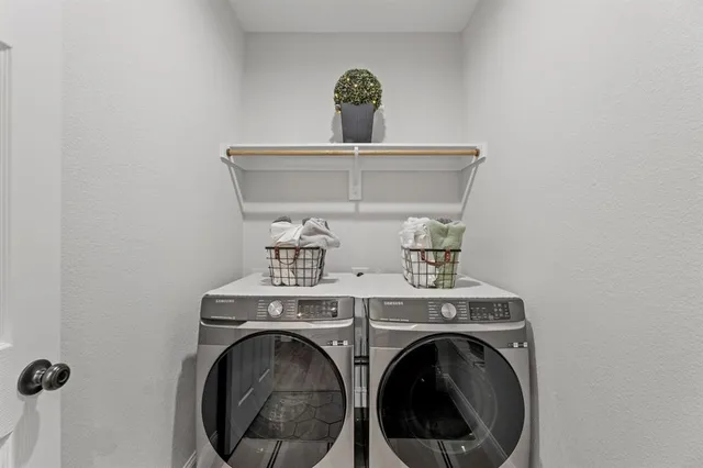 a view of washer and dryer