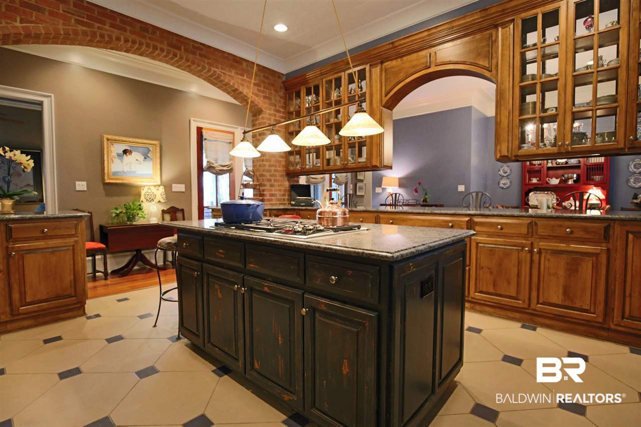 127 Savannah Square Fairhope, AL 36532 - Photo 16 of 39
