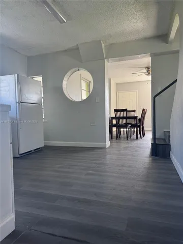 $2,700 | 7802 Northwest 8th Avenue, Unit 1, Miami, FL 33150