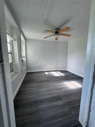 $2,700 | 7802 Northwest 8th Avenue, Unit 1, Miami, FL 33150