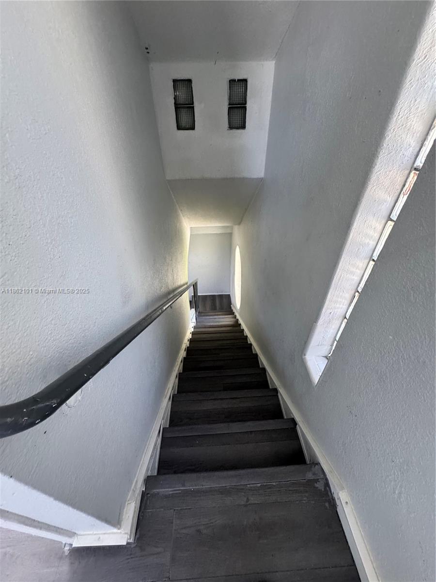 7802 Northwest 8th Avenue, Unit 1 Miami, FL 33150 - Photo 8 of 25