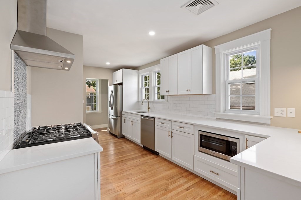 15 A Goodway Road, Unit 2 Boston, MA 02130 - Photo 14 of 33 Gallery Image 14