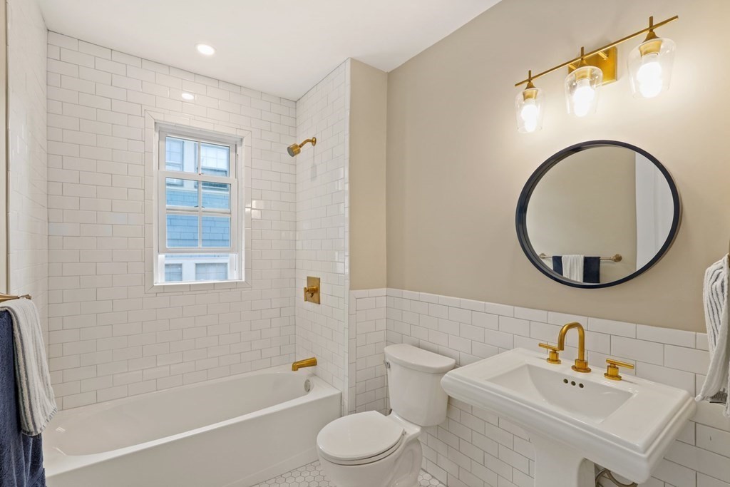 15 A Goodway Road, Unit 2 Boston, MA 02130 - Photo 26 of 33 Gallery Image 26
