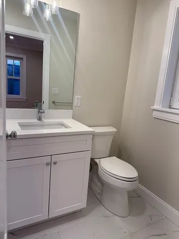 $3,000 | 15 Yuill Circle, Unit 1, Boston, MA 02136