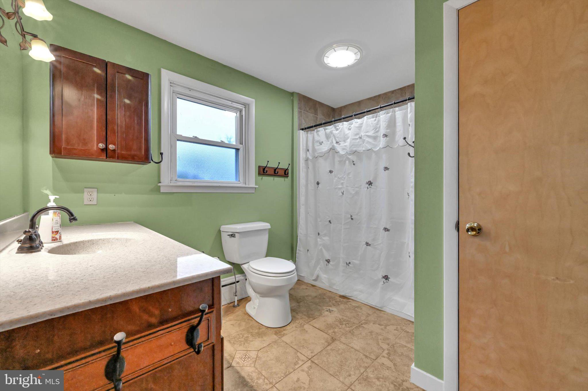 111 Snavely Mill Road Lititz, PA 17543 - Photo 17 of 40