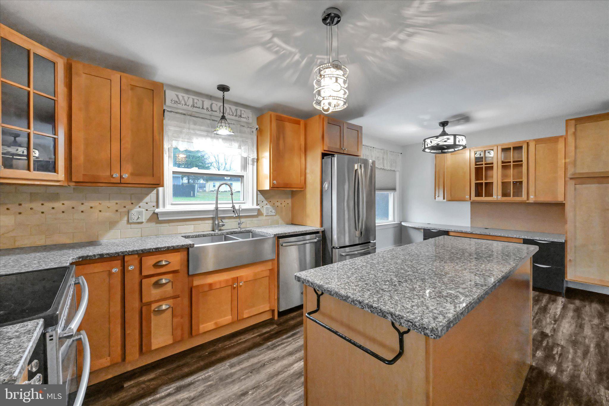 111 Snavely Mill Road Lititz, PA 17543 - Photo 7 of 40
