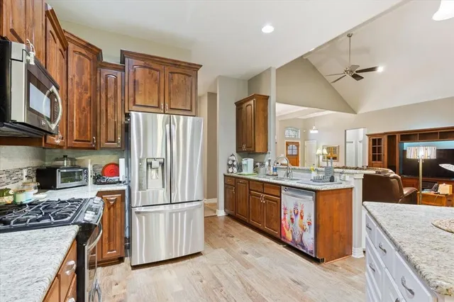 $598,000 | 128 Creek Ridge Drive, Waco, TX 76708