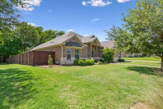 $598,000 | 128 Creek Ridge Drive, Waco, TX 76708