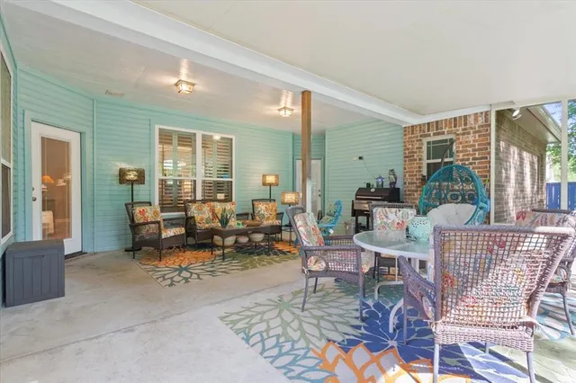 $598,000 | 128 Creek Ridge Drive, Waco, TX 76708