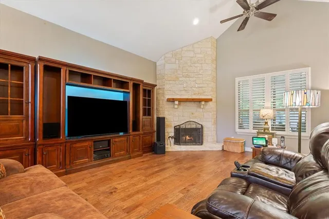 $598,000 | 128 Creek Ridge Drive, Waco, TX 76708