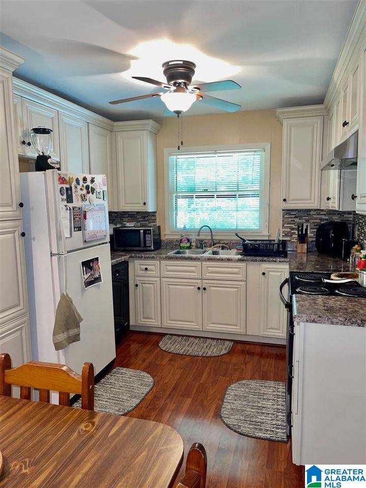 2504 Forestdale Bend Road Birmingham, AL 35214 - Photo 3 of 13