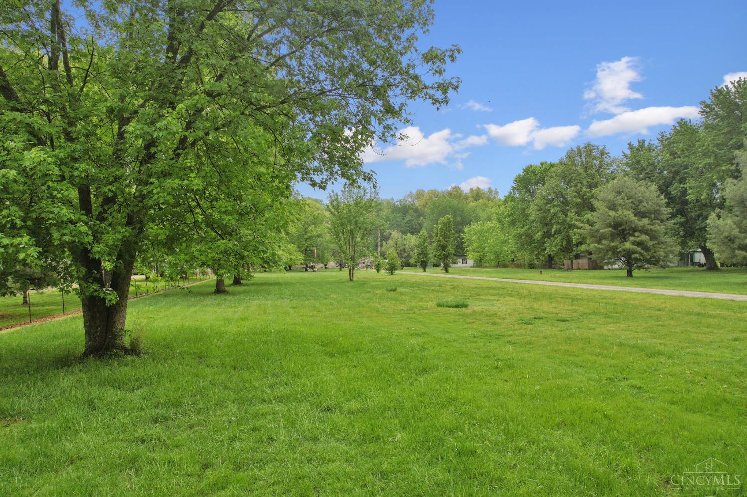 582 Nauvoo Road Clarksville, OH 45113 - Photo 6 of 44