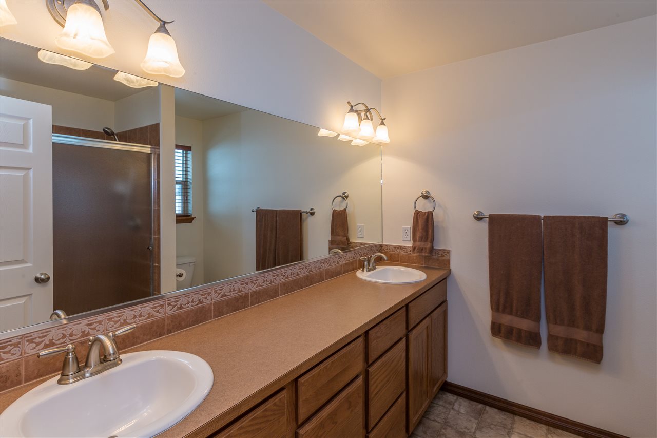 13512 North Addison Street Spokane, WA 99208 - Photo 13 of 20