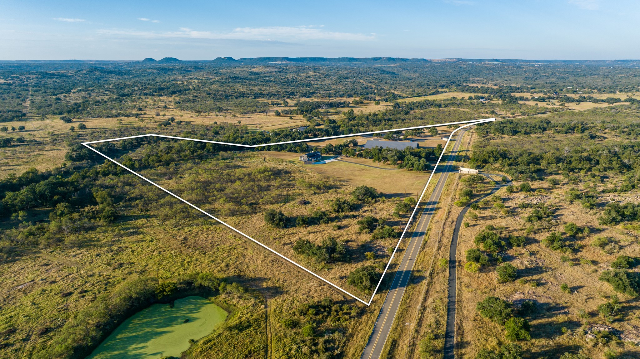 5862 Ranch Road 965 Llano, TX 78643 - Photo 4 of 40