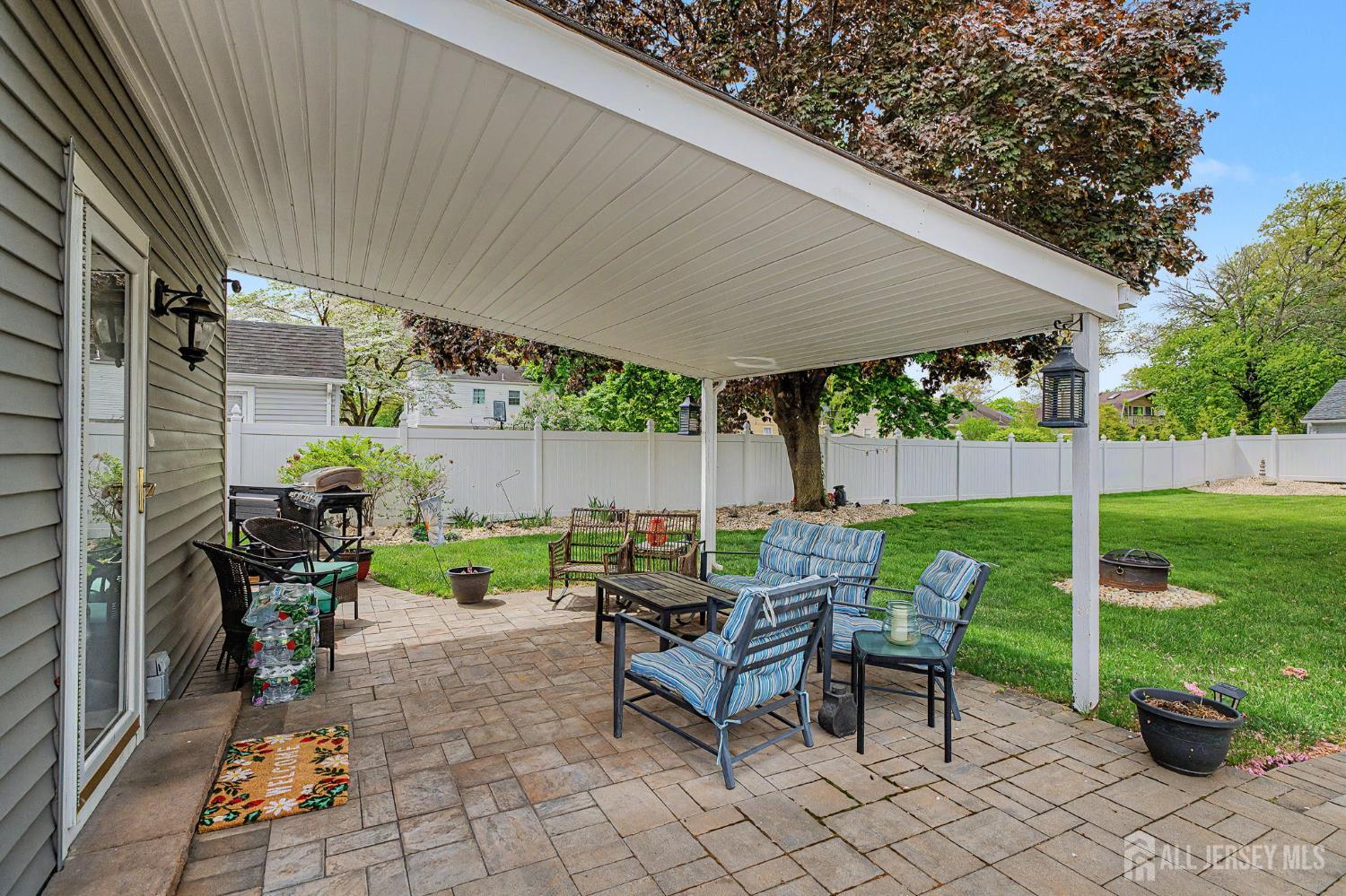 32 Lloyd Street Edison, NJ 08817 - Photo 22 of 32