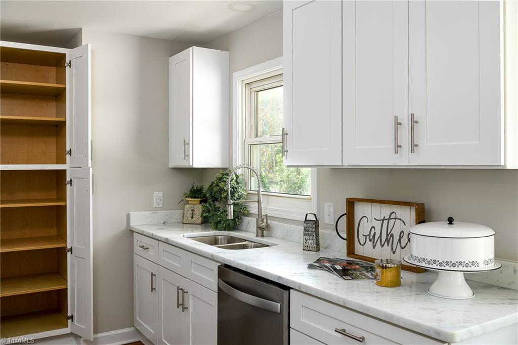 188 Cloverdale Road Lexington, NC 27295 - Photo 13 of 34 Gallery Image 13