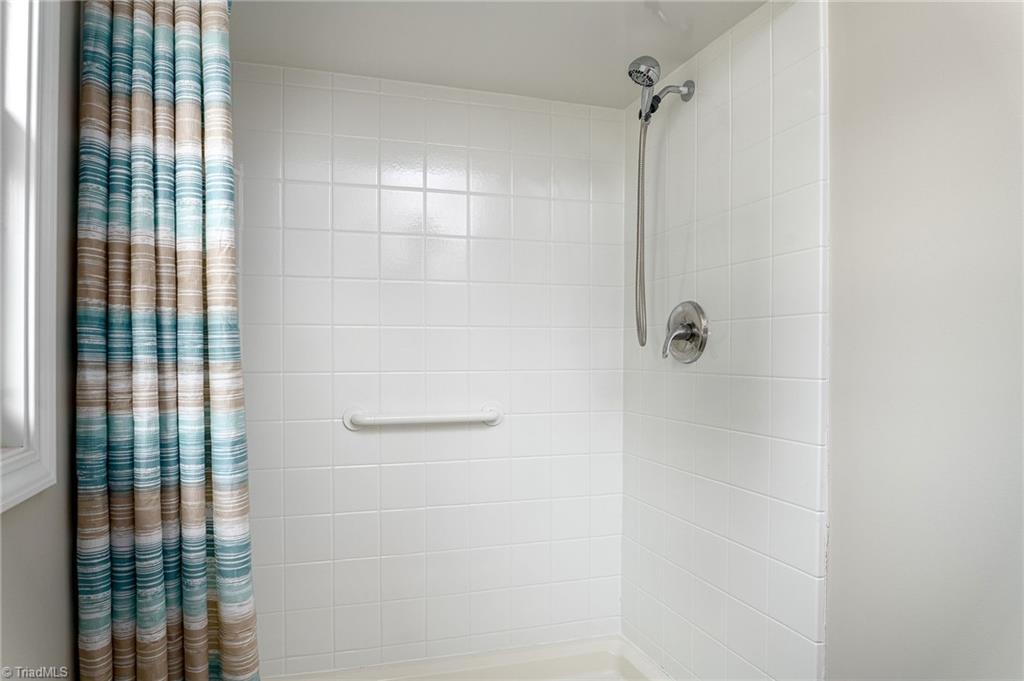 188 Cloverdale Road Lexington, NC 27295 - Photo 24 of 34 Gallery Image 24