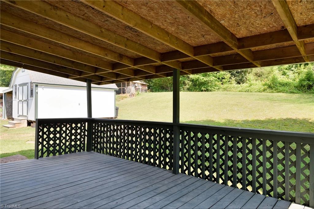 188 Cloverdale Road Lexington, NC 27295 - Photo 8 of 34 Gallery Image 8