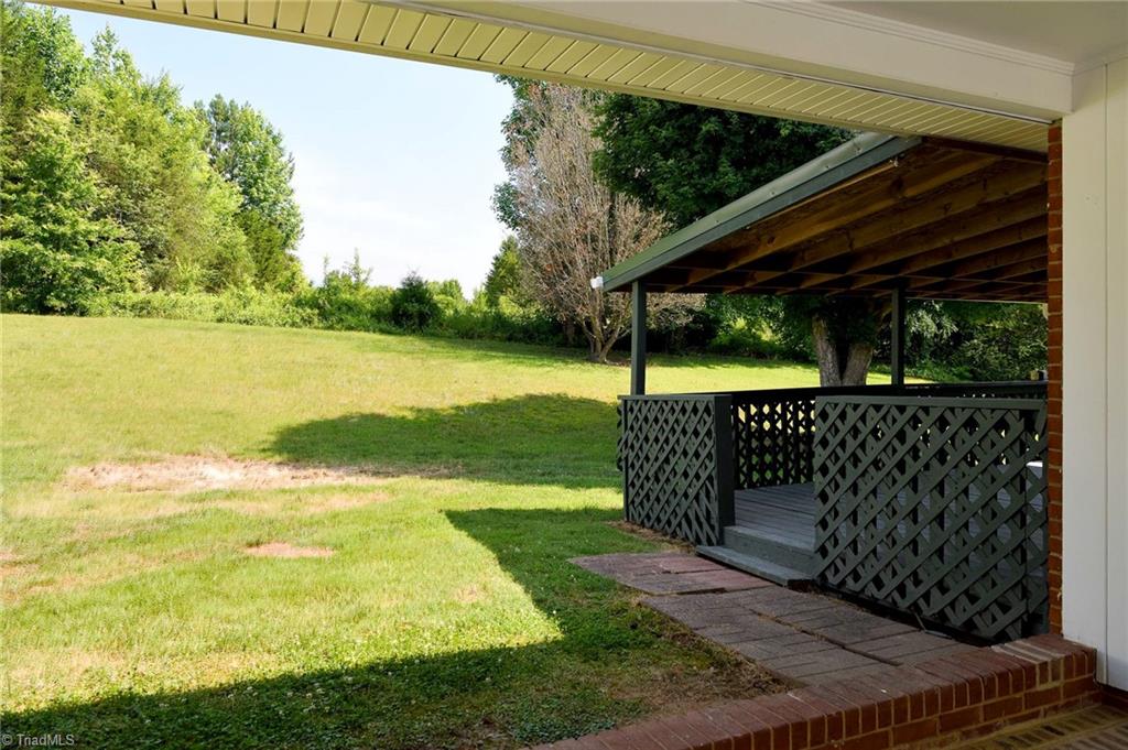 188 Cloverdale Road Lexington, NC 27295 - Photo 10 of 34 Gallery Image 10