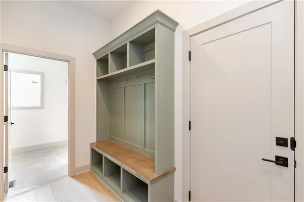 $660,000 | 3353 West 187th Street, Overland Park, KS 66085