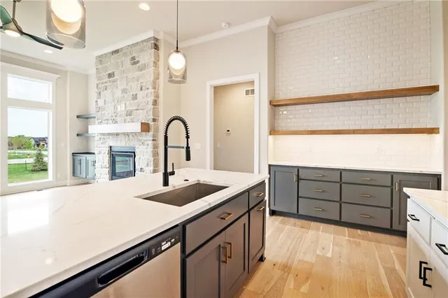 $660,000 | 3353 West 187th Street, Overland Park, KS 66085