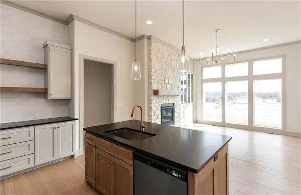 $660,000 | 3353 West 187th Street, Overland Park, KS 66085