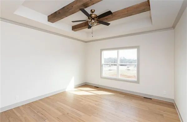 $660,000 | 3353 West 187th Street, Overland Park, KS 66085