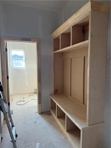 $660,000 | 3353 West 187th Street, Overland Park, KS 66085