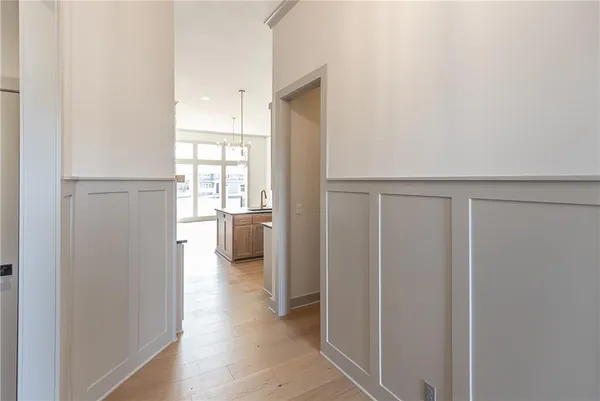$660,000 | 3353 West 187th Street, Overland Park, KS 66085