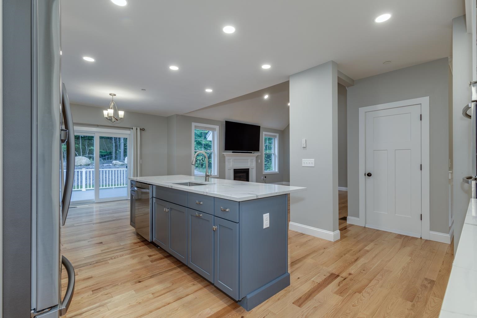 34 Gile Hill Road Dunbarton, NH 03046 - Photo 8 of 46