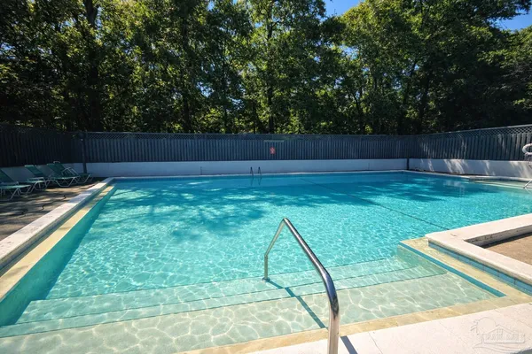 $249,900 | 18 Hillbrook Way, Pensacola, FL 32503