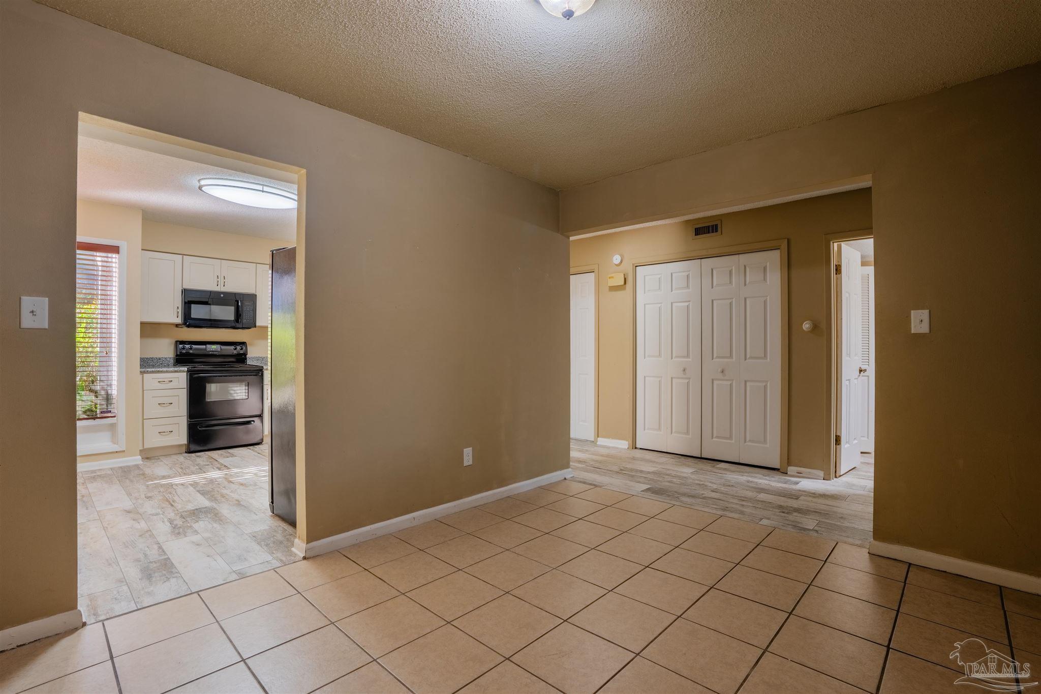 18 Hillbrook Way Pensacola, FL 32503 - Photo 8 of 43