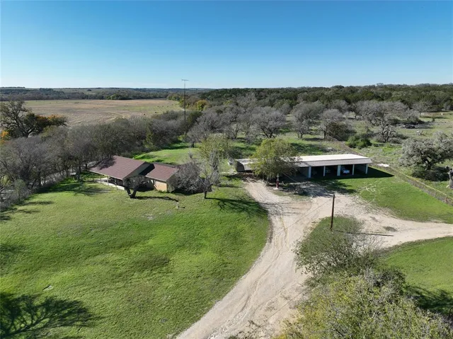 $995,900 | 9885 County Road 270, Hico, TX 76457