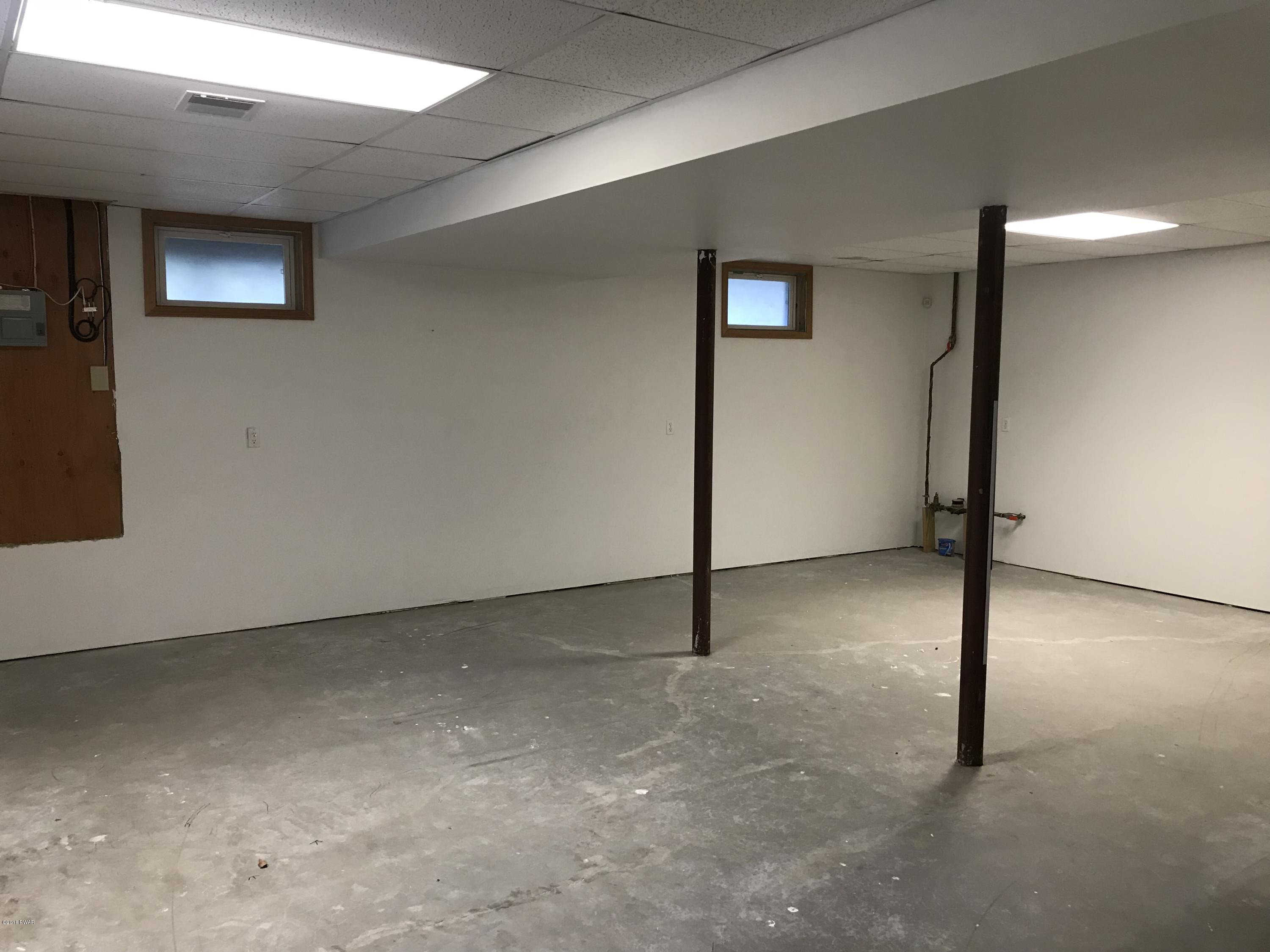 232 Maple Ridge Drive Hawley, PA 18428 - Photo 28 of 44 a view of an empty room