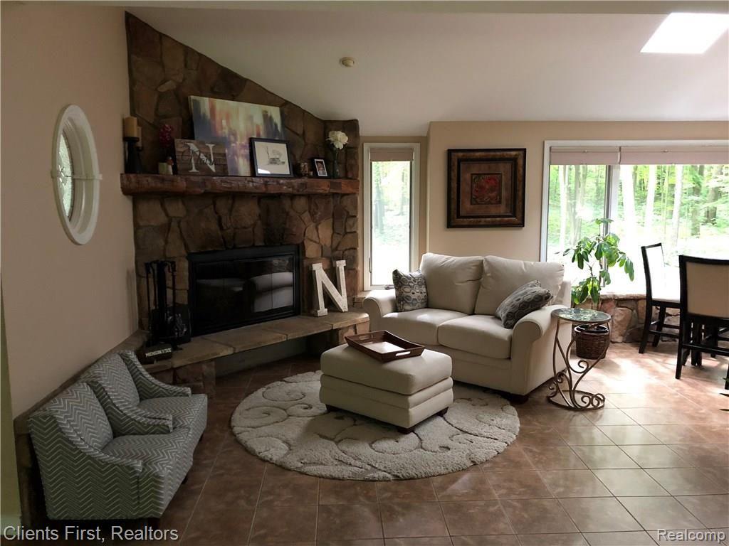 8175 Ridge Road North Canton, MI 48187 - Photo 38 of 70 Inside - Kitchen Fireplace 1.jpg