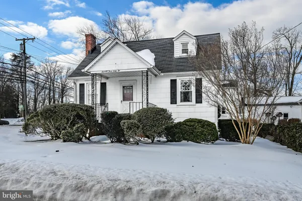 $389,000 | 7362 Montgomery Road, Elkridge, MD 21075