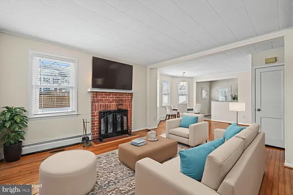 $389,000 | 7362 Montgomery Road, Elkridge, MD 21075