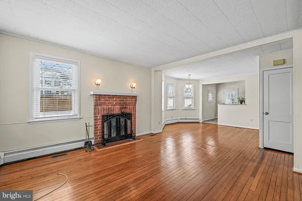 $389,000 | 7362 Montgomery Road, Elkridge, MD 21075