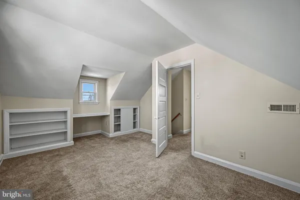 $389,000 | 7362 Montgomery Road, Elkridge, MD 21075