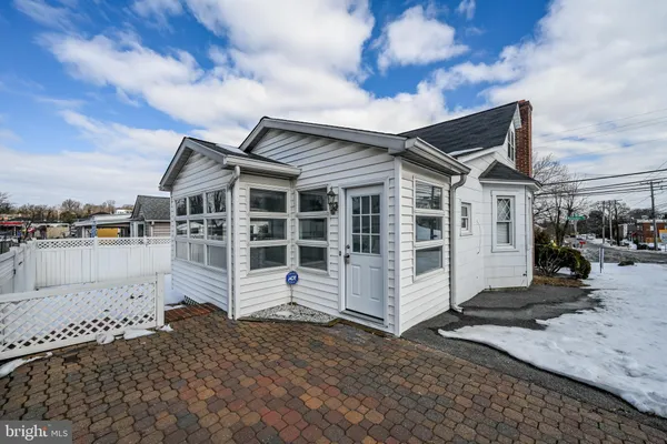 $389,000 | 7362 Montgomery Road, Elkridge, MD 21075