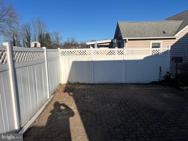 7362 Montgomery Road Elkridge, MD 21075 - Photo 8 of 28 Patio