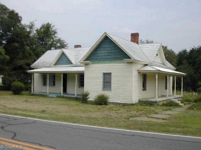 3901 Oak Ridge Road Summerfield, NC 27358 - Photo 1 of 1 Exterior Front.