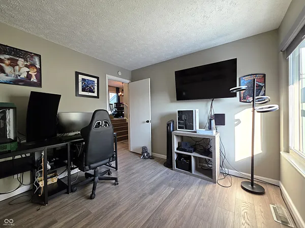 $214,900 | 148 Sugarwood Lane, Avon, IN 46123