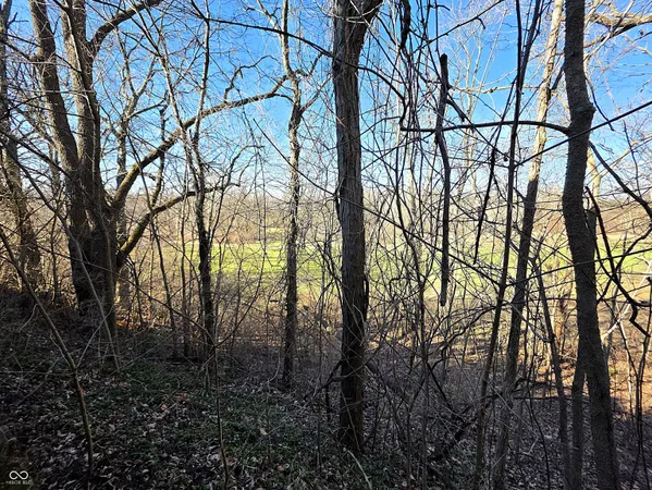 $214,900 | 148 Sugarwood Lane, Avon, IN 46123