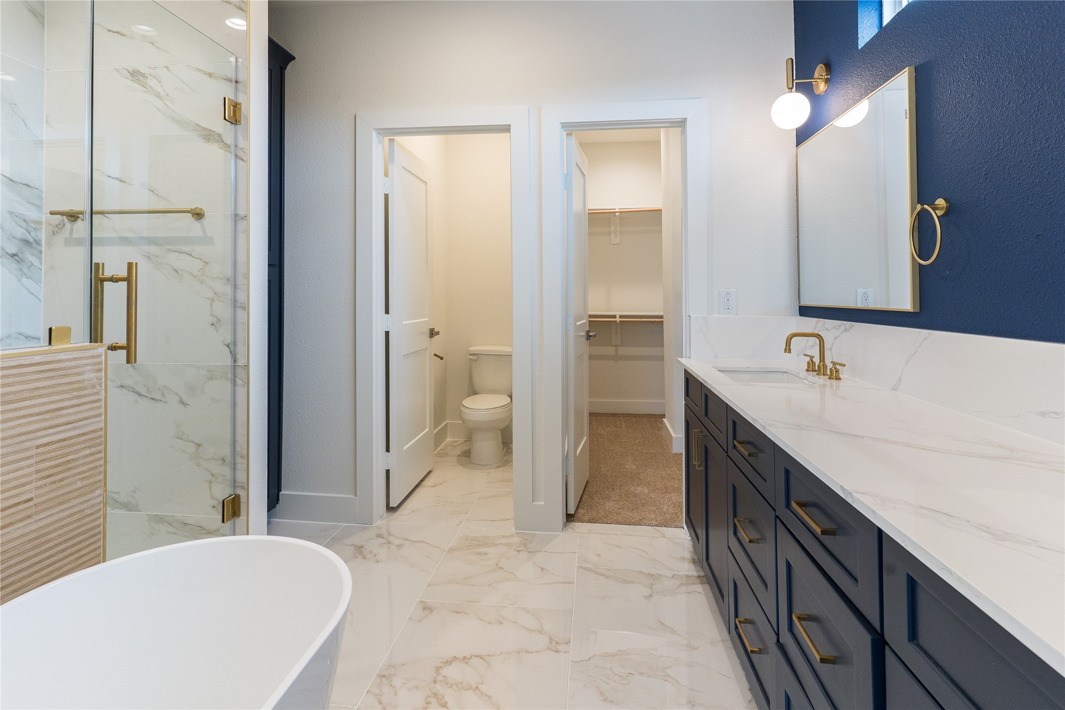 2426 Ella Boulevard Houston, TX 77008 - Photo 29 of 47